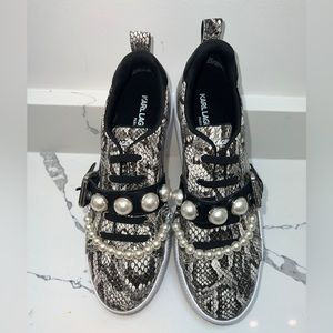 KARL LAGERFELD PARIS
Vidya Python-Embossed Platform Sneakers size 11